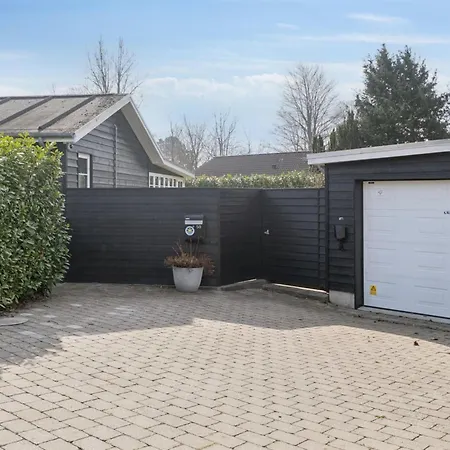 Sighvat - 225m From The Sea By Interhome Gilleleje